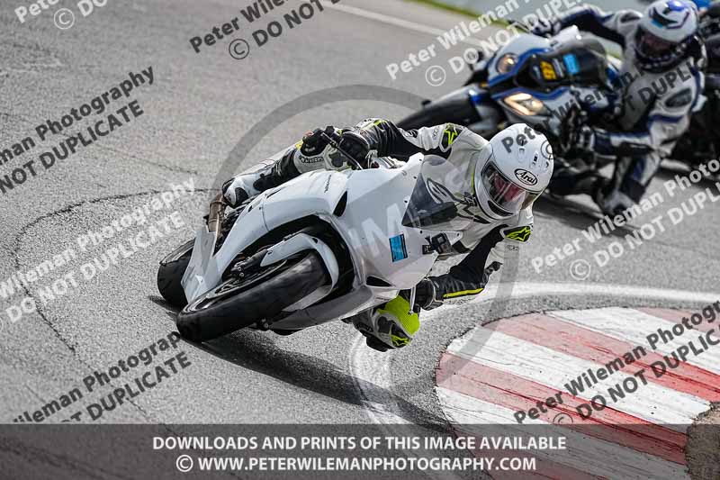 donington no limits trackday;donington park photographs;donington trackday photographs;no limits trackdays;peter wileman photography;trackday digital images;trackday photos